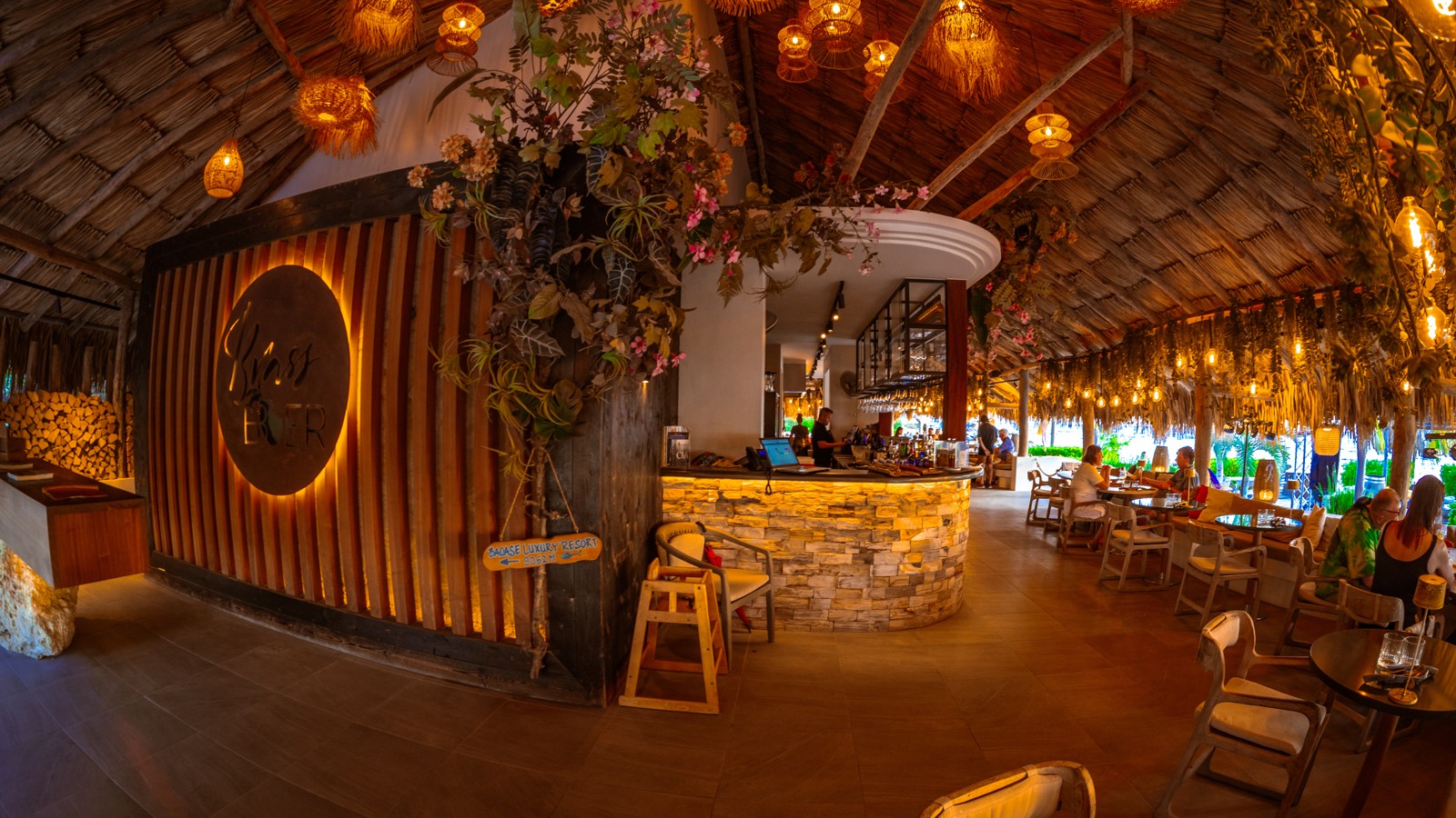 Brass Boer - At Blue Bay - Image 1