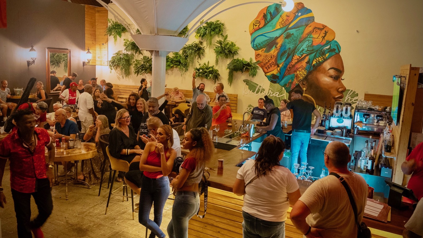 Rustiq For Lunch - Image 1