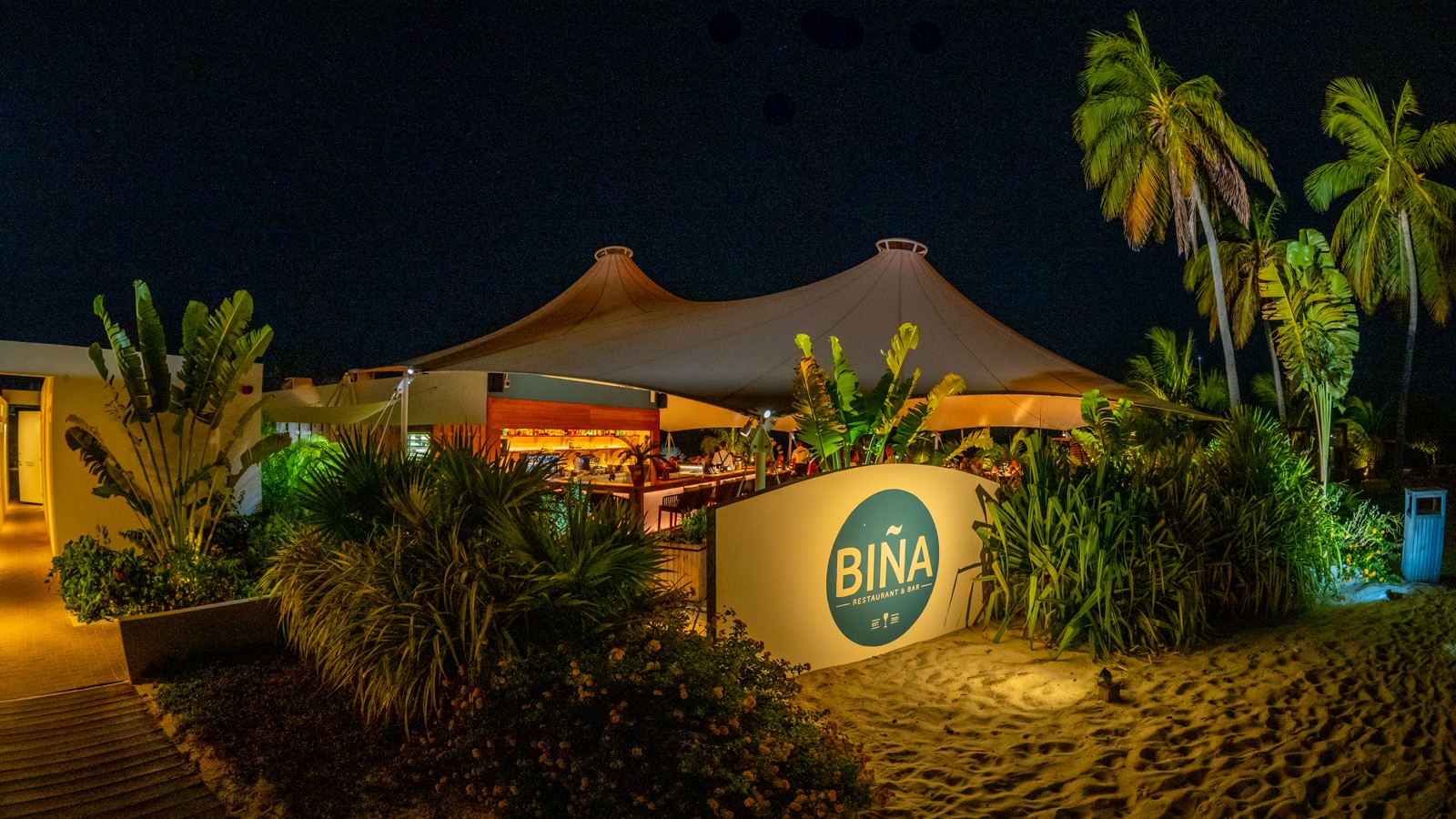 Biña Restaurant & Bar