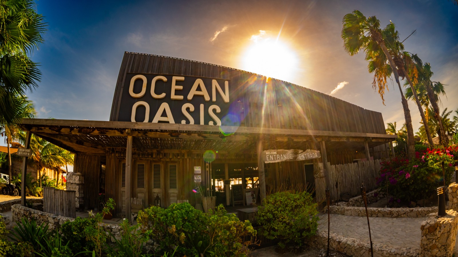 Ocean Oasis Restaurant - Image 1