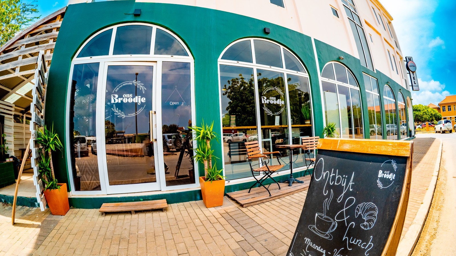 Ons Broodje Bonaire - Image 2