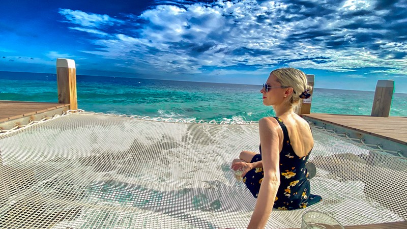 Move to Curacao image